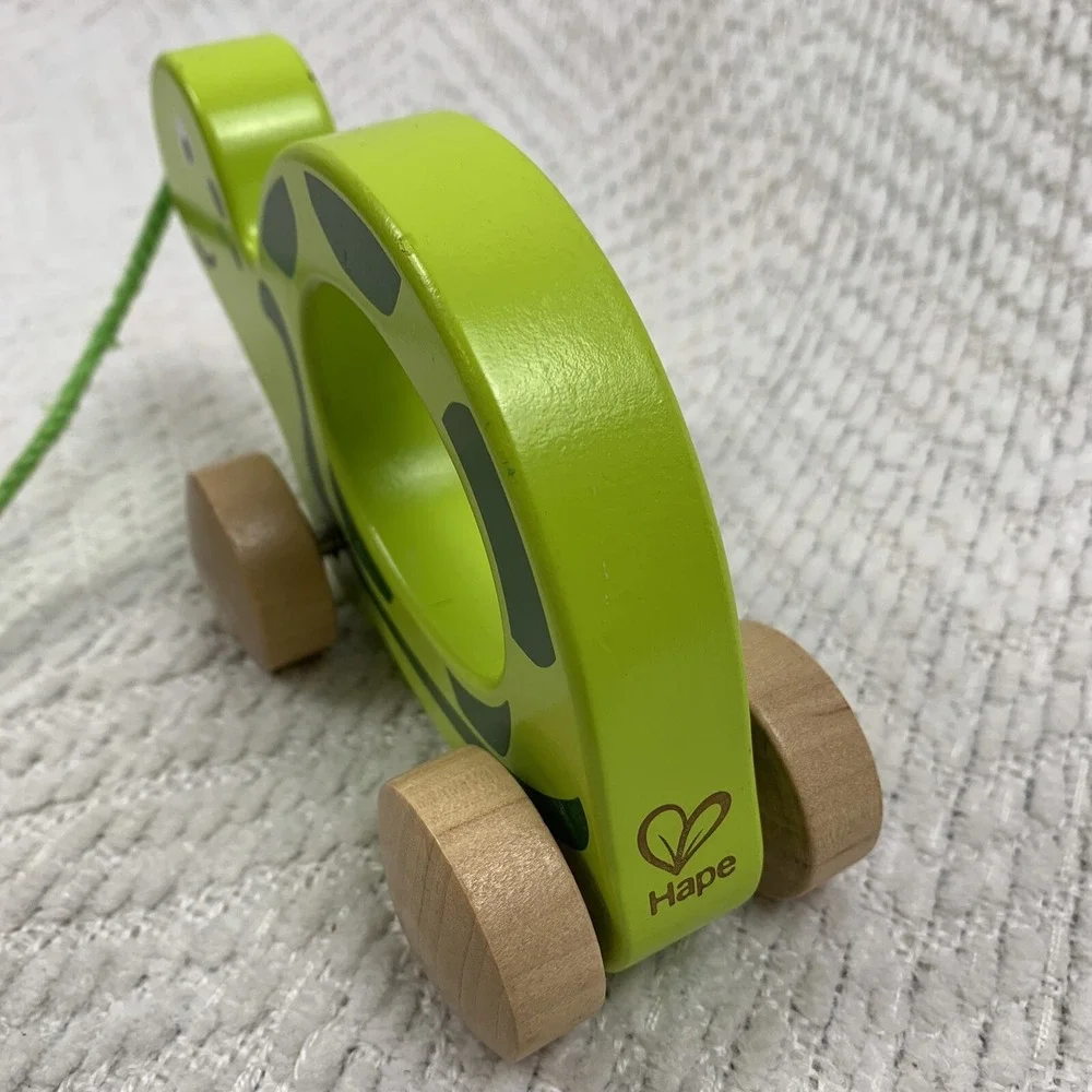Hape Walk Along-Pull Along Wooden Turtle‎ Toy Rare HTF